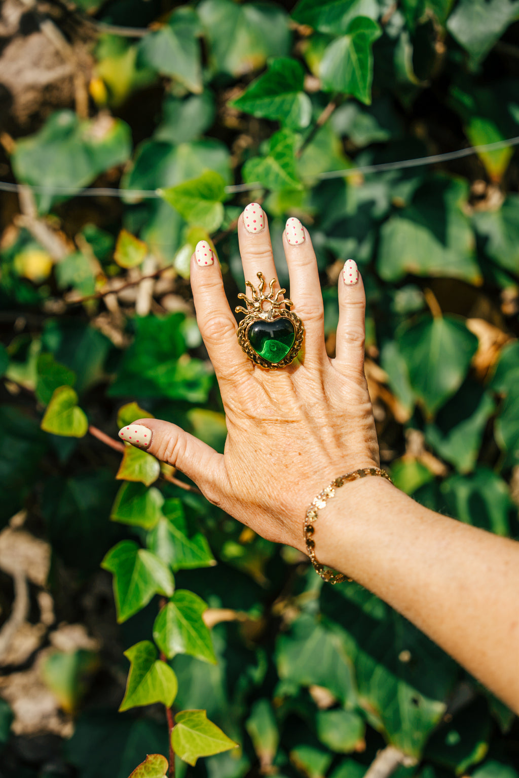 The Corazón Sagrado Verde Ring