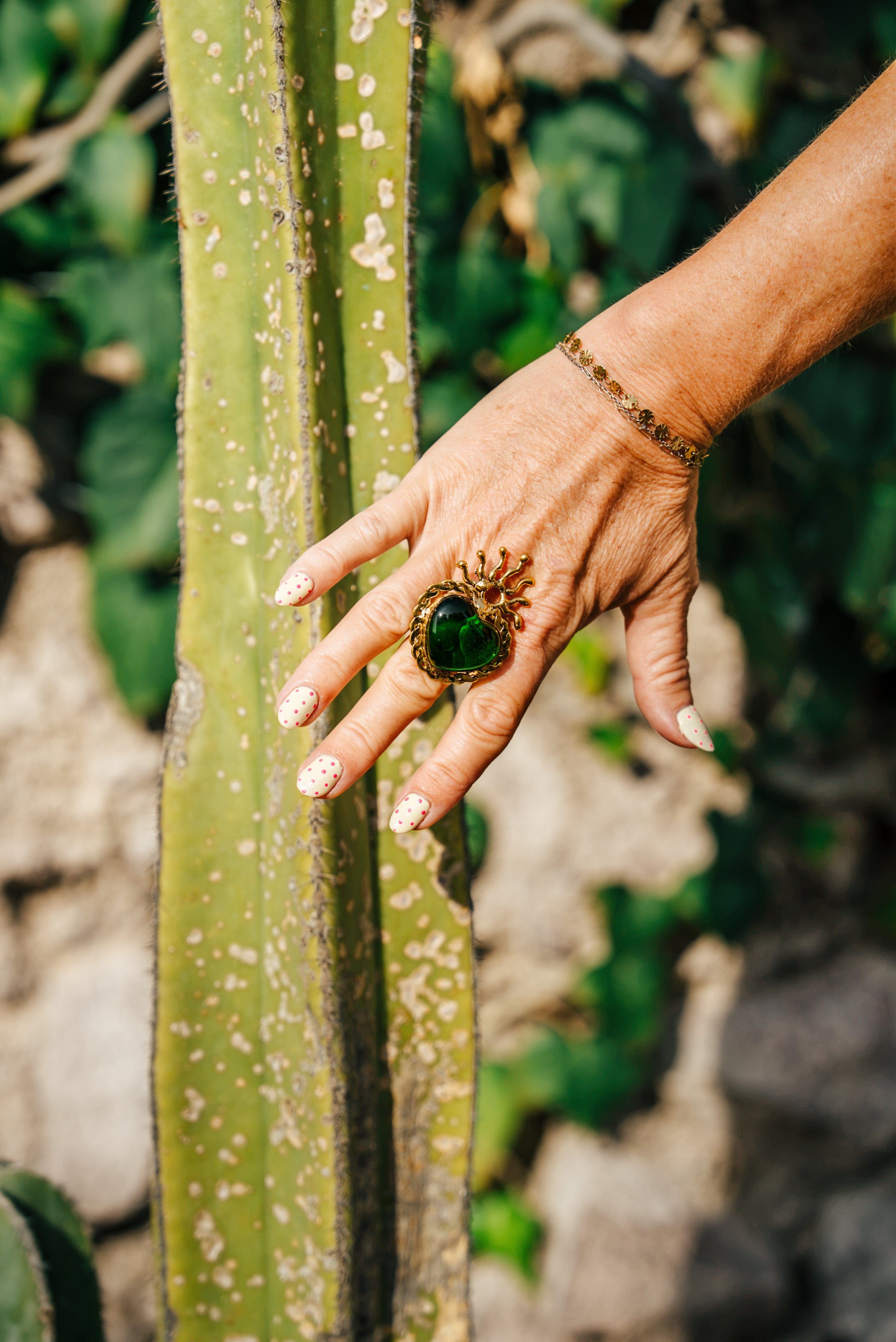 The Corazón Sagrado Verde Ring